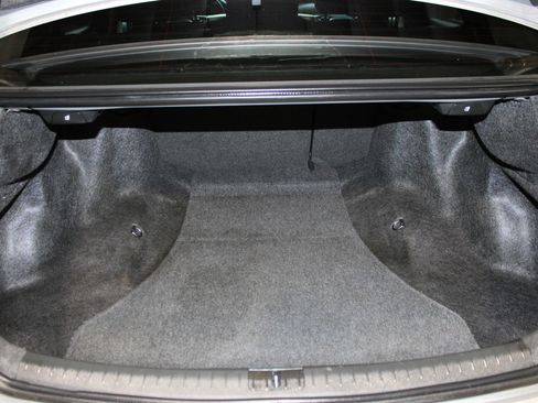 Used 2012 Acura TSX Sedan FWD image 32