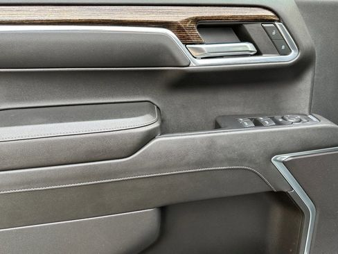 Certified 2024 GMC Sierra 1500 SLE image 11