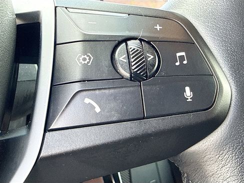 Used 2025 BMW X1 xDrive28i w/ Technology Package image 39