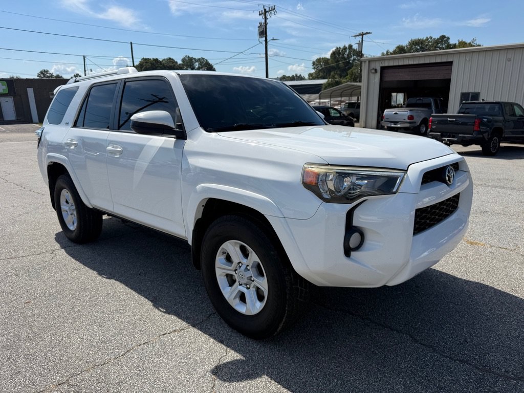 Used 2014 Toyota 4Runner SR5 RWD image 3