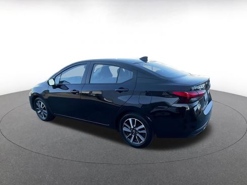 Used 2025 Nissan Versa SV image 10