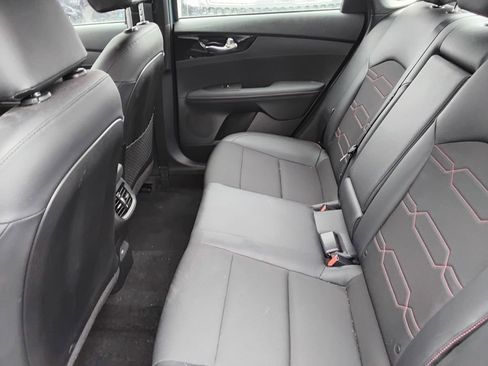 Used 2022 Kia Forte GT image 9