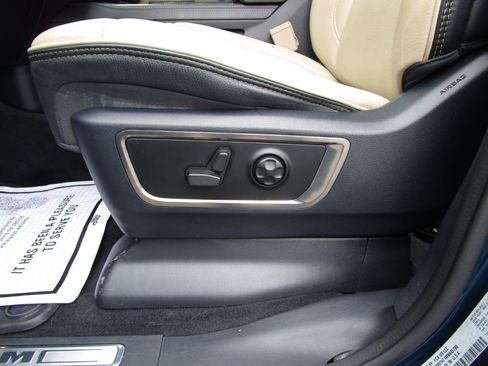 Used 2021 RAM 1500 Limited image 21