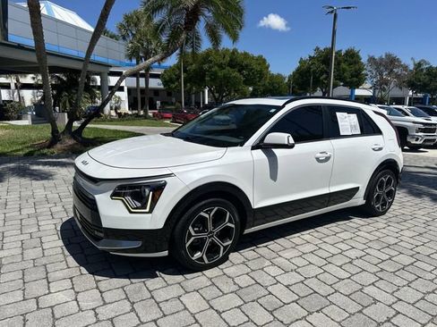 Used 2023 Kia Niro EX Touring FWD image 37