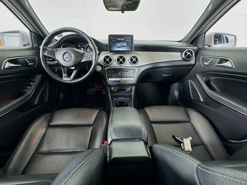 Used 2018 Mercedes-Benz GLA 250 4MATIC image 25