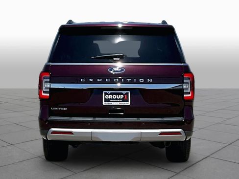 Used 2023 Ford Expedition Limited AWD/4WD image 5
