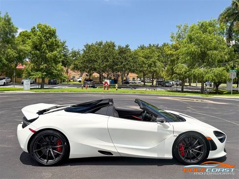 Used 2021 McLaren 720S Performance RWD image 57