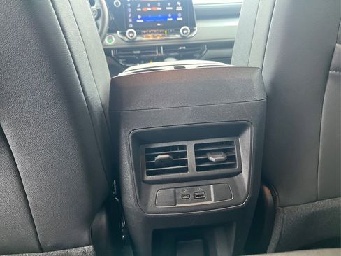 Used 2023 Chevrolet Colorado LT w/ LT Convenience Package III image 21