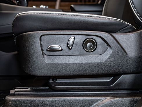 Used 2023 Cadillac Escalade Sport w/ Touring Package image 22