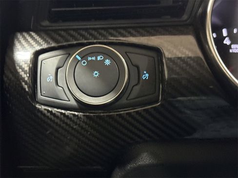 Used 2020 Ford Mustang Shelby GT350 w/ Technology Package image 18