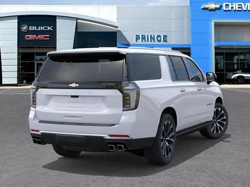 New 2026 Chevrolet Suburban High Country RWD image 42