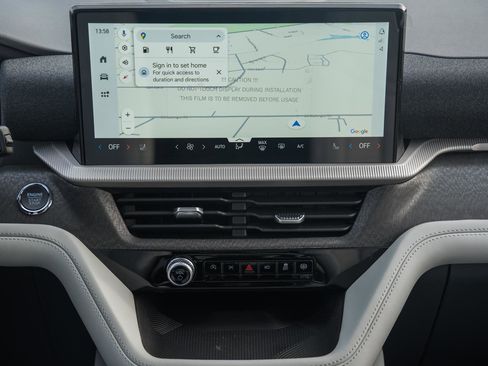 New 2026 Ford Explorer Platinum w/ LUX Leather Package image 25