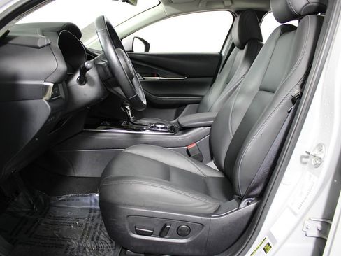 Used 2025 MAZDA CX-30 AWD 2.5 S w/ Preferred Package image 8