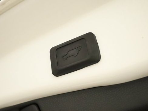 Certified 2023 Toyota RAV4 XLE image 38