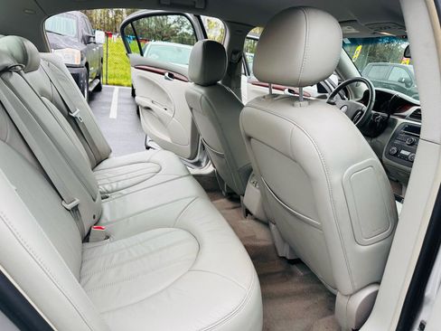 Used 2008 Buick Lucerne CXL w/ Driver Confidence Package FWD image 33