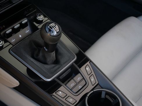 Used 2024 Porsche 911 Carrera GTS image 12