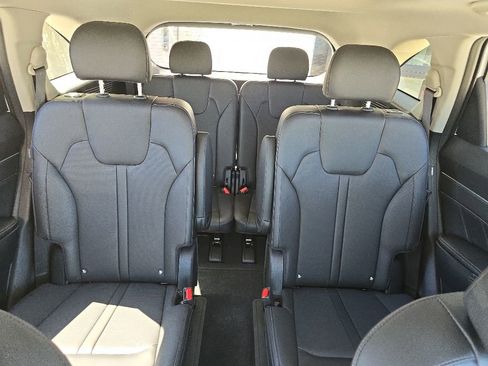 Certified 2025 Kia Sorento SX AWD/4WD image 11