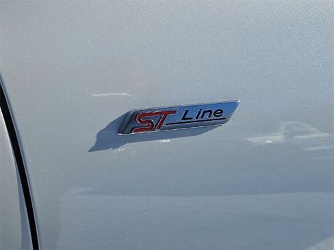 Certified 2023 Ford Escape ST-Line w/ Tech Pack #1 image 5