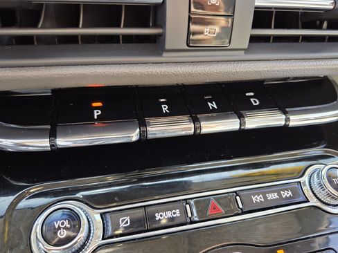 Used 2022 Lincoln Corsair FWD image 27