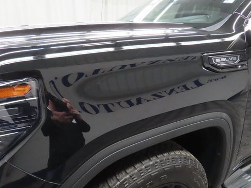 Used 2023 GMC Sierra 1500 Elevation image 40