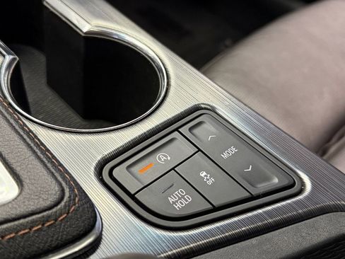 Used 2020 Cadillac CT4 V w/ Climate Package image 16