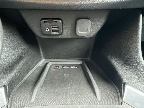 Used 2023 Chevrolet Traverse Premier image 25