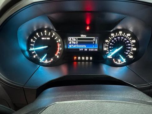 Used 2018 Ford Edge SE FWD image 14
