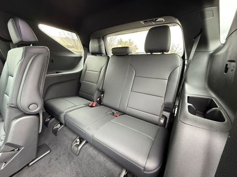 New 2026 Chevrolet Traverse LT AWD/4WD image 24