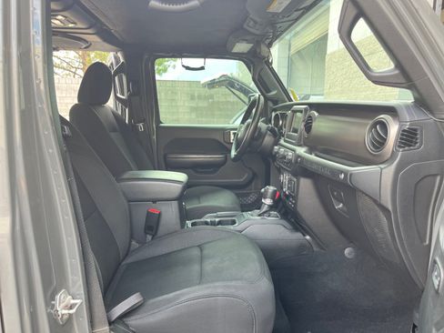 Used 2020 Jeep Wrangler Unlimited Sport AWD/4WD image 27