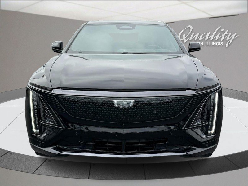Used 2024 Cadillac Lyriq Sport AWD/4WD image 10
