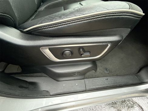 Certified 2024 RAM 1500 Laramie image 32