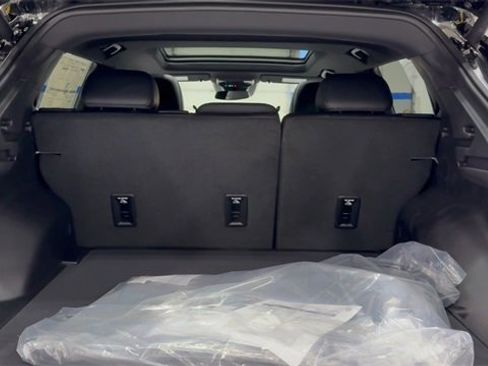 New 2026 Chevrolet Equinox EV RS image 7