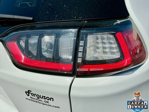 Used 2022 Jeep Cherokee Latitude Lux w/ Sun & Sound Group image 16