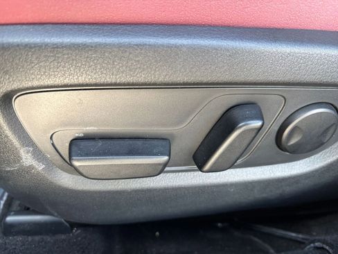 Used 2025 MAZDA CX-30 AWD 2.5 S w/ Preferred Package image 22