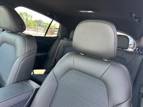 New 2026 Buick Envista Sport Touring w/ Convenience I Package FWD image 27