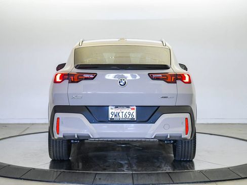 Used 2026 BMW X2 xDrive28i w/ Technology Package AWD/4WD image 3