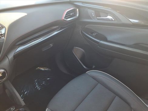 Used 2023 Chevrolet TrailBlazer RS w/ Convenience Package image 22