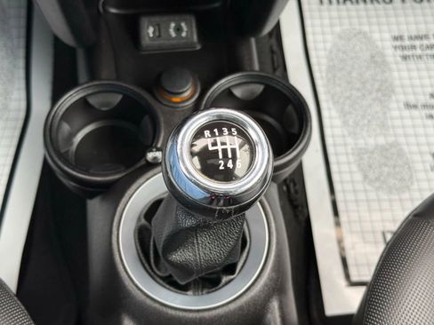 Used 2013 MINI Cooper Clubman image 29