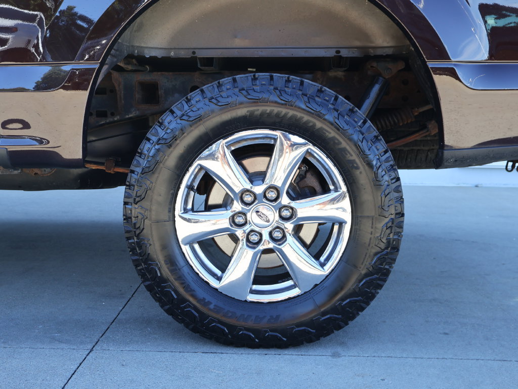 Used 2018 Ford F150 XLT w/ Equipment Group 302A Luxury AWD/4WD image 40
