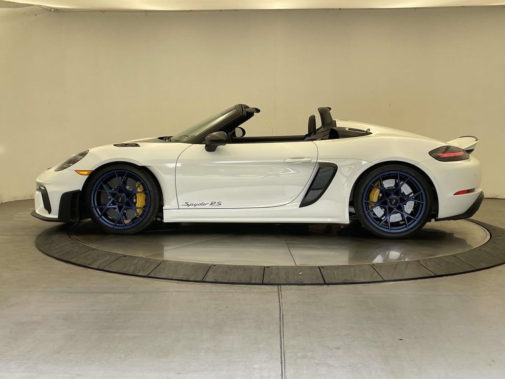 Used 2025 Porsche 718 Boxster Spyder RS RWD image 2