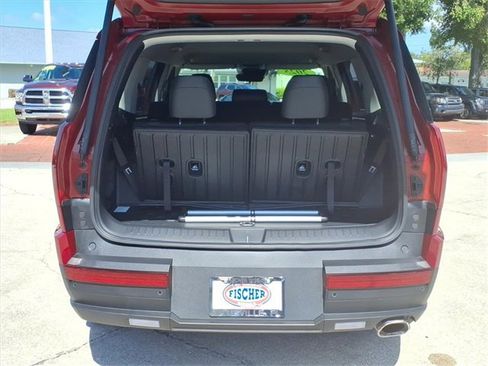 Used 2025 Hyundai Santa Fe SEL image 34