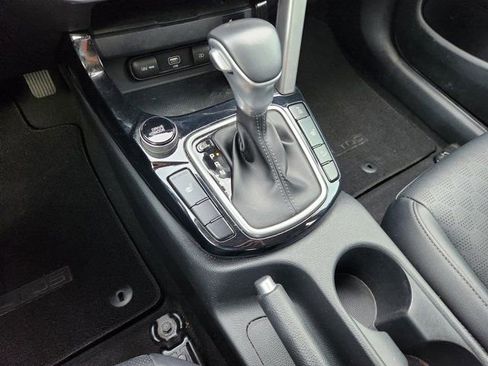 Used 2021 Kia Seltos EX image 23