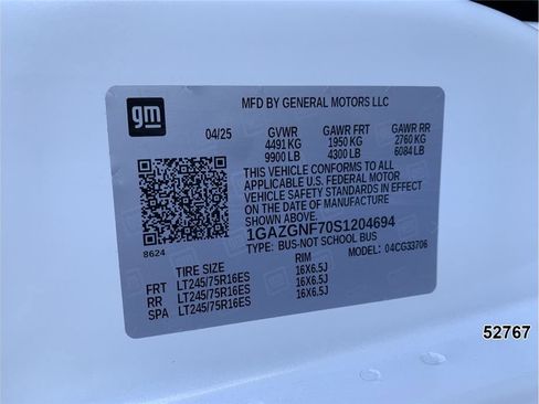 Used 2025 Chevrolet Express 3500 LS RWD image 14