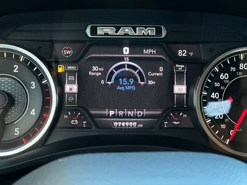 Used 2019 RAM 2500 Laramie AWD/4WD image 25