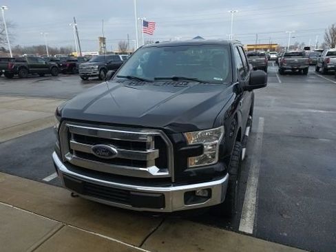 Used 2016 Ford F150 XLT image 4