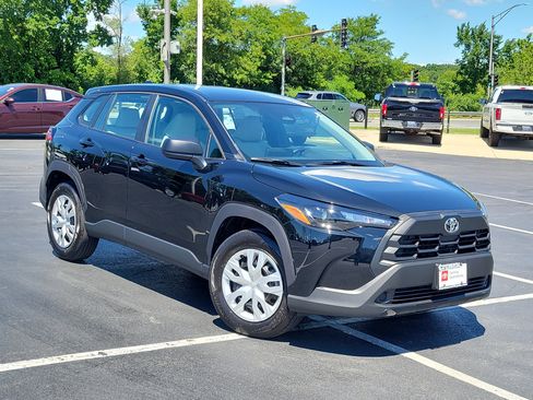 Certified 2026 Toyota Corolla Cross L AWD/4WD image 31