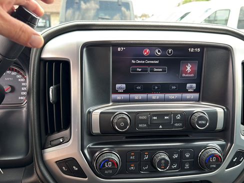 Used 2015 GMC Sierra 1500 SLT AWD/4WD image 16