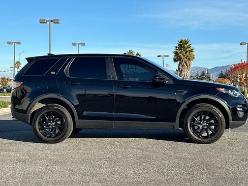 Used 2018 Land Rover Discovery Sport HSE image 3