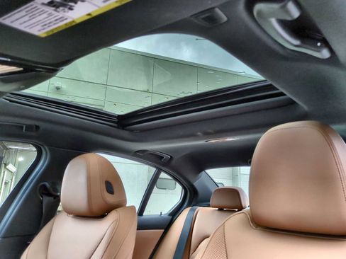 New 2025 BMW 330i xDrive Sedan w/ Premium Package image 19