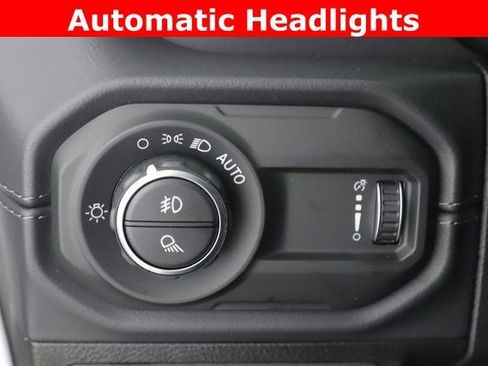 New 2026 Jeep Gladiator Sport image 18